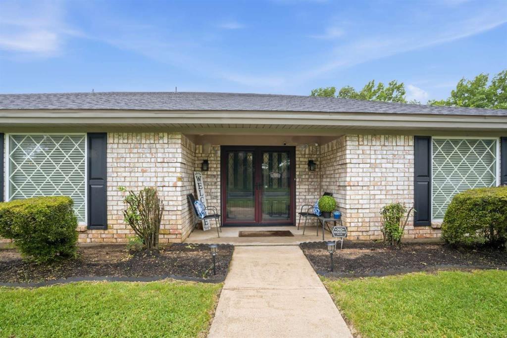 1705 Louella Court