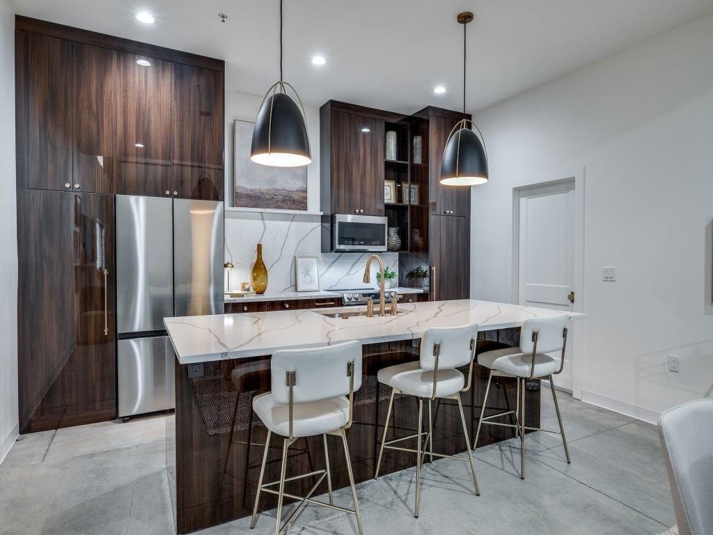 1400 N Las Vegas Trail 119
