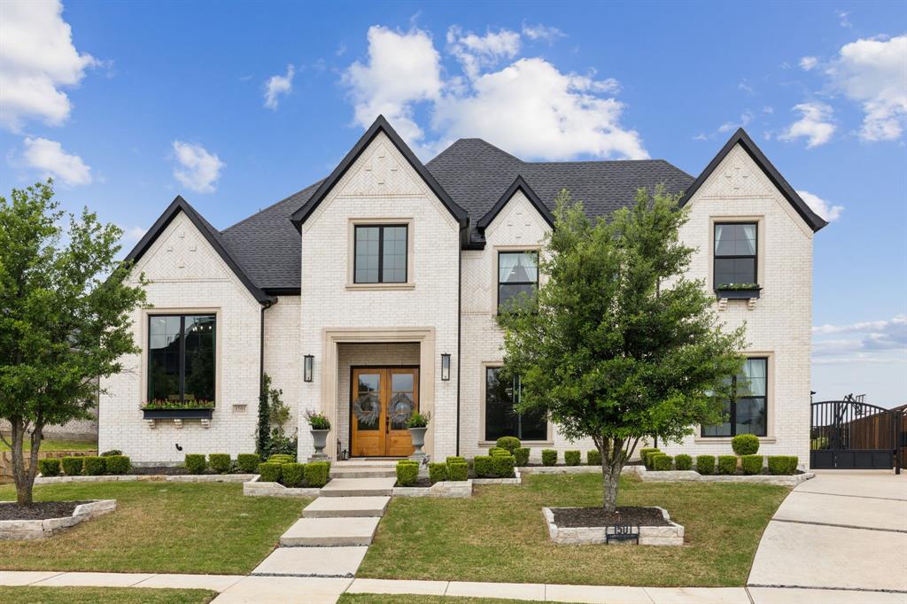 1501 Latigo Court