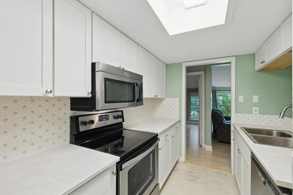 Las Colonitas Condo - Residential