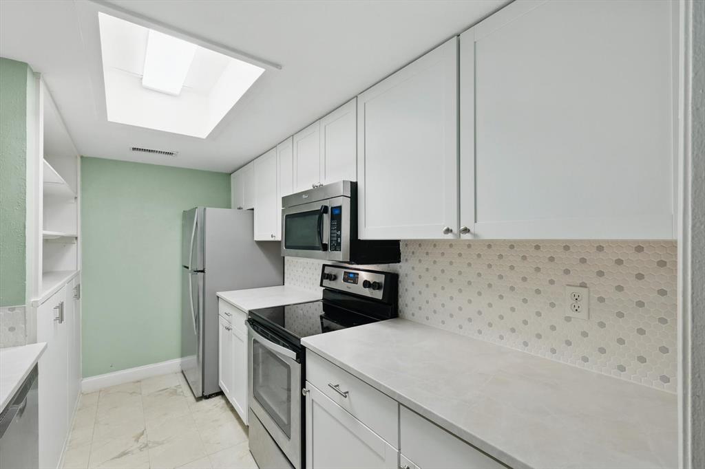 Las Colonitas Condo - Residential