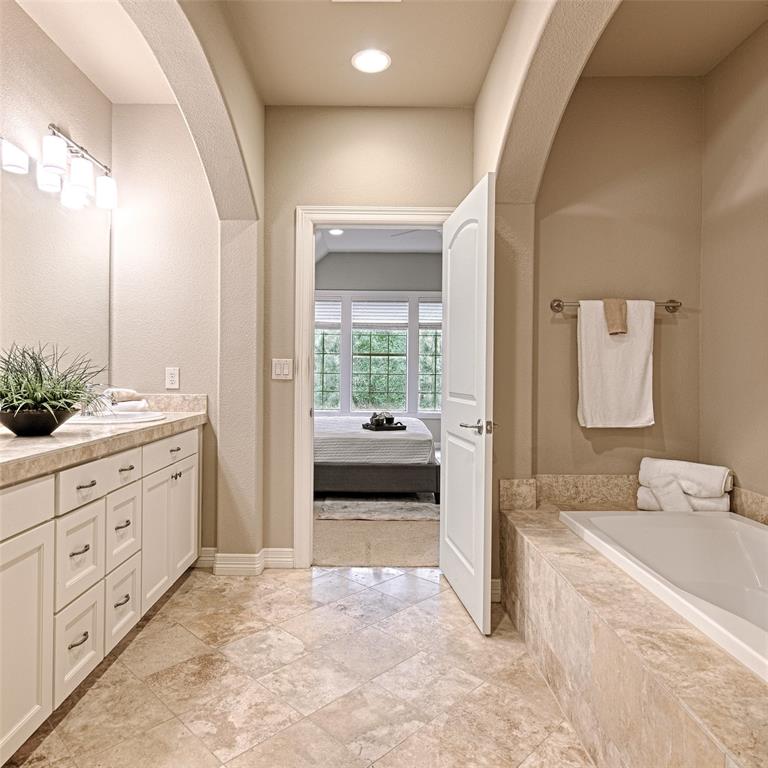 Regency At Lakewood Condos - Residential