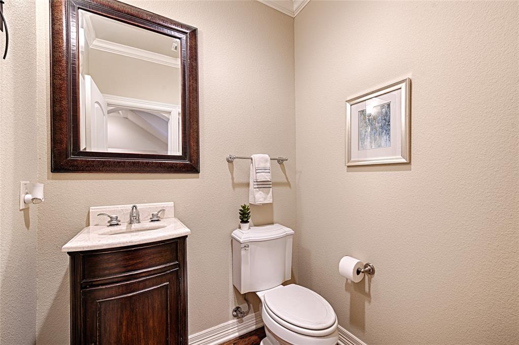 Regency At Lakewood Condos - Residential