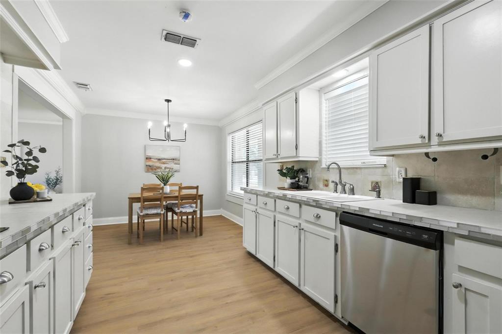 Decordova Bend Estate - Residential