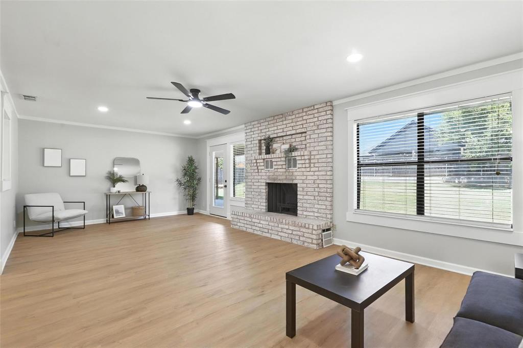 Decordova Bend Estate - Residential