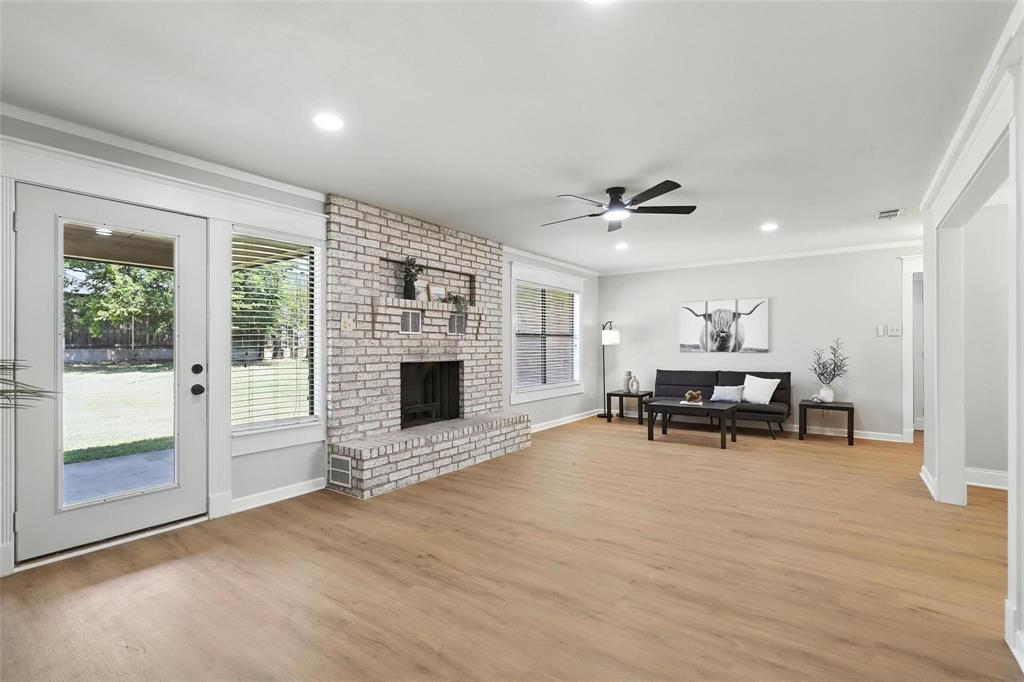 Decordova Bend Estate - Residential