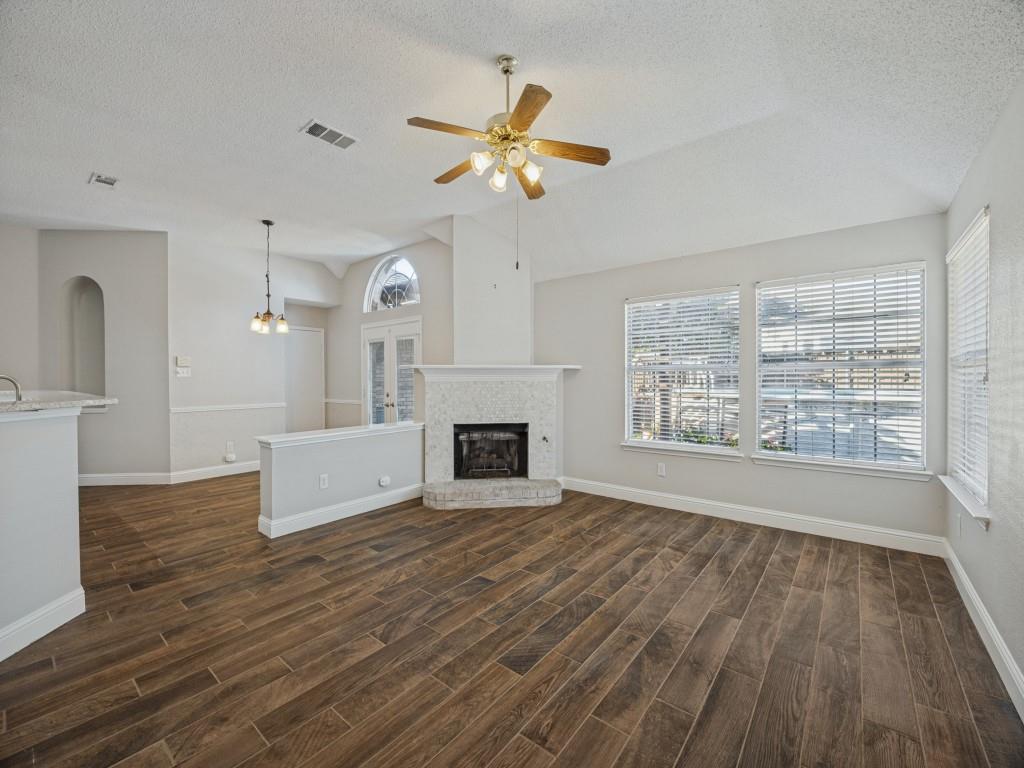 741 Lauren Way