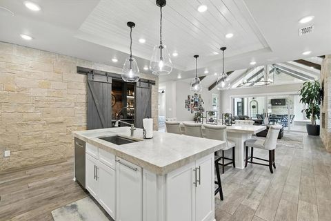 305 Denton Drive Roanoke TX 76262