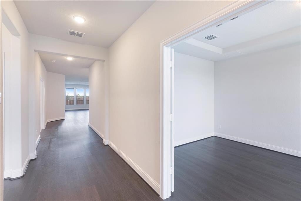 The Ridge at Northlake - Residential