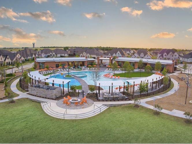 The Ridge at Northlake - Residential