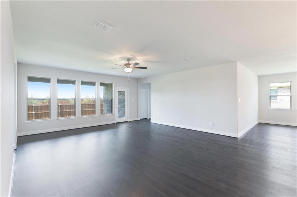 The Ridge at Northlake - Residential