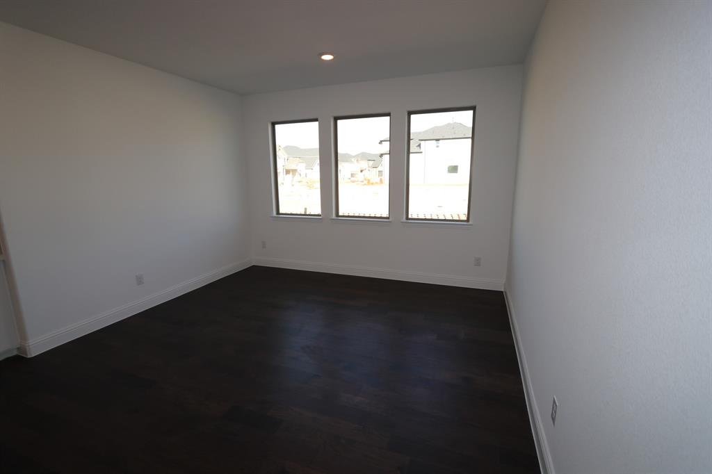 The Ridge at Northlake - Residential