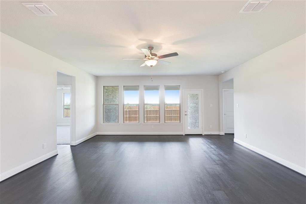 The Ridge at Northlake - Residential