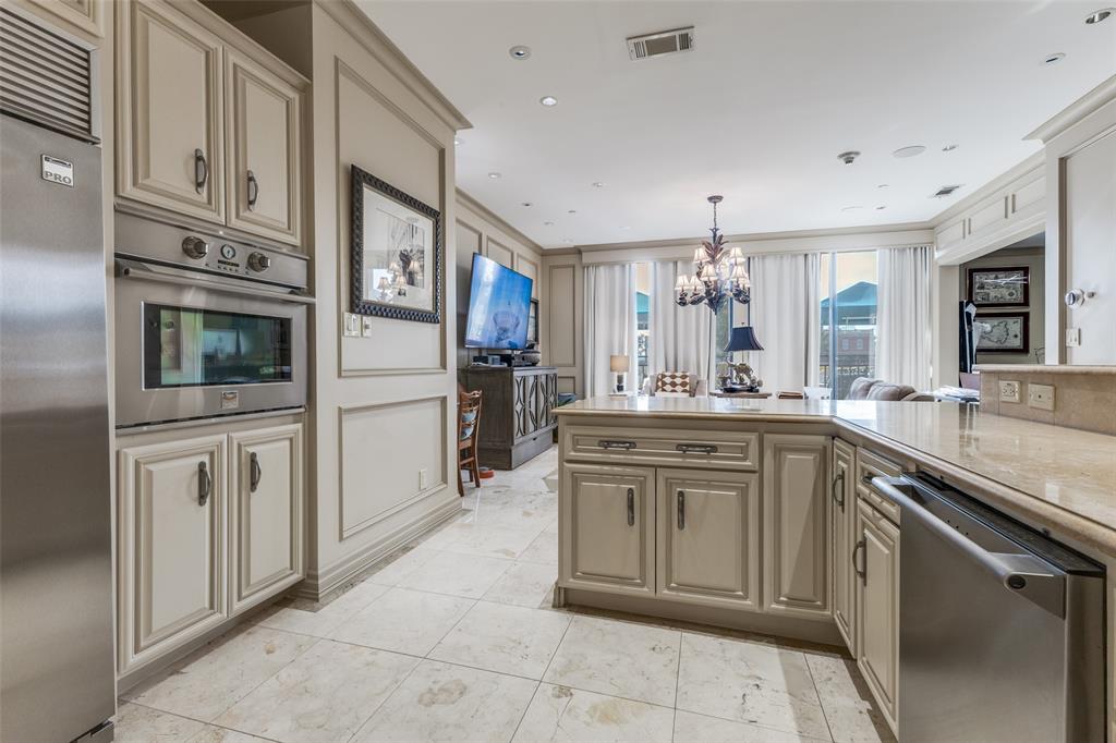 The Shelton Condo - Residential