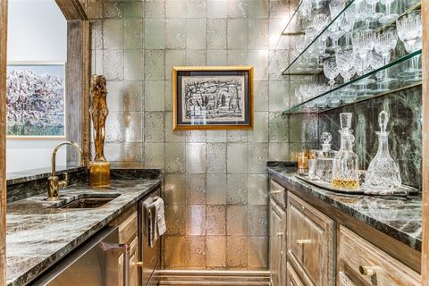 Tiny photo for 4438 Arcady Avenue, Highland Park, TX 75205 (MLS # 21186126)