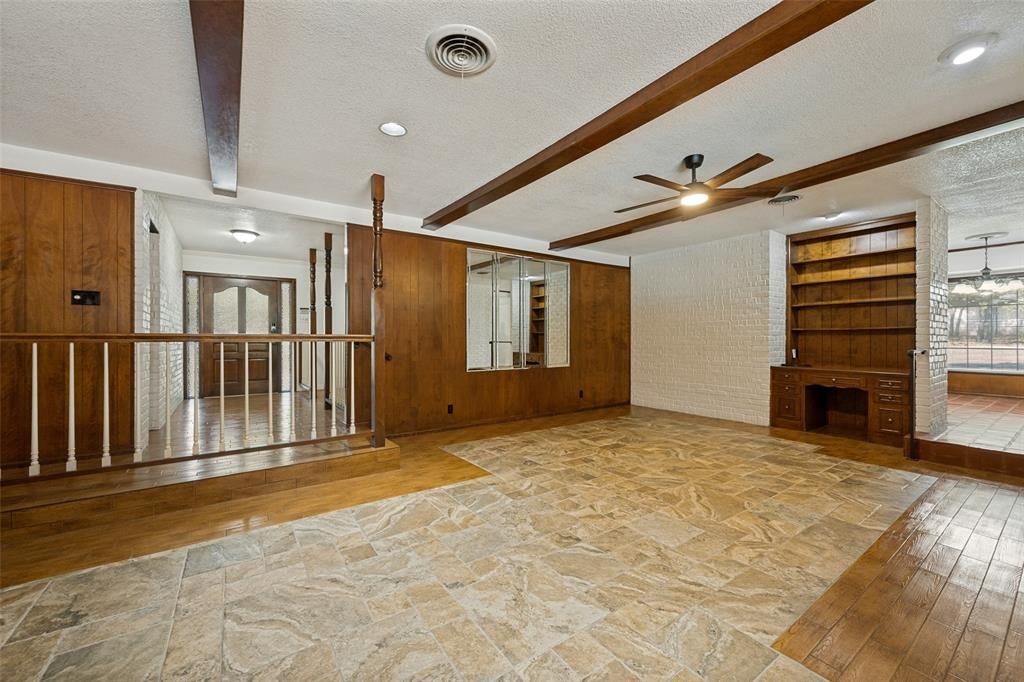 832 Wheelwood Drive