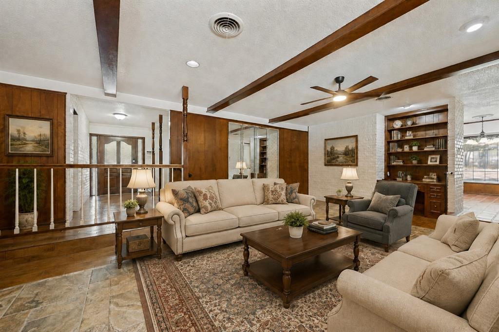 832 Wheelwood Drive