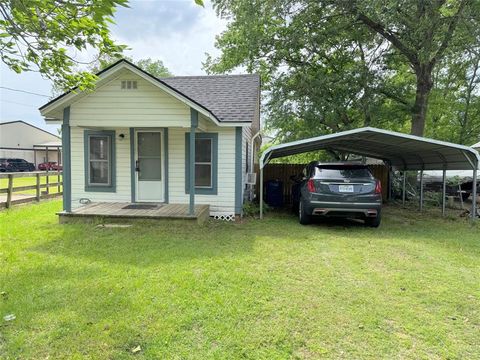 708 S Walnut Street Winnsboro TX 75494