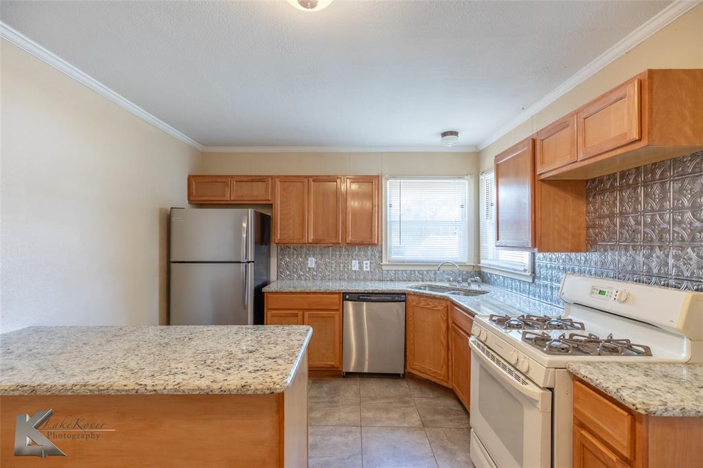 Leo Kaveny Sub - Residential