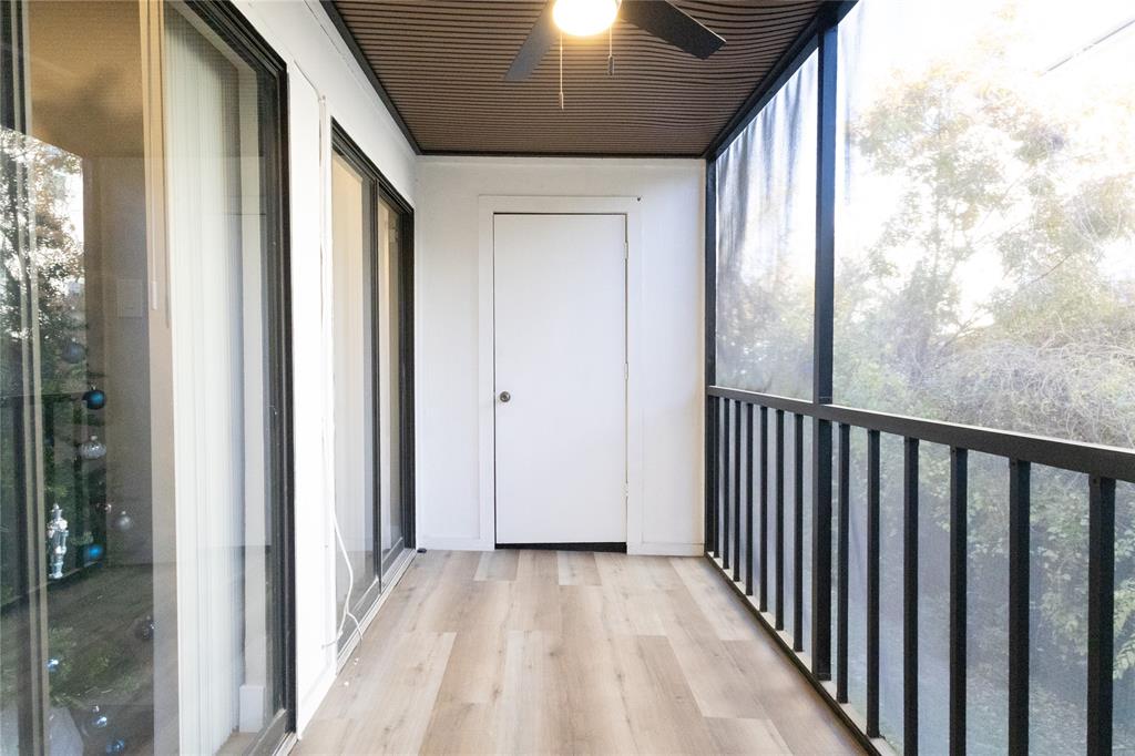 Cambridge Condo Ph 01 03 - Residential