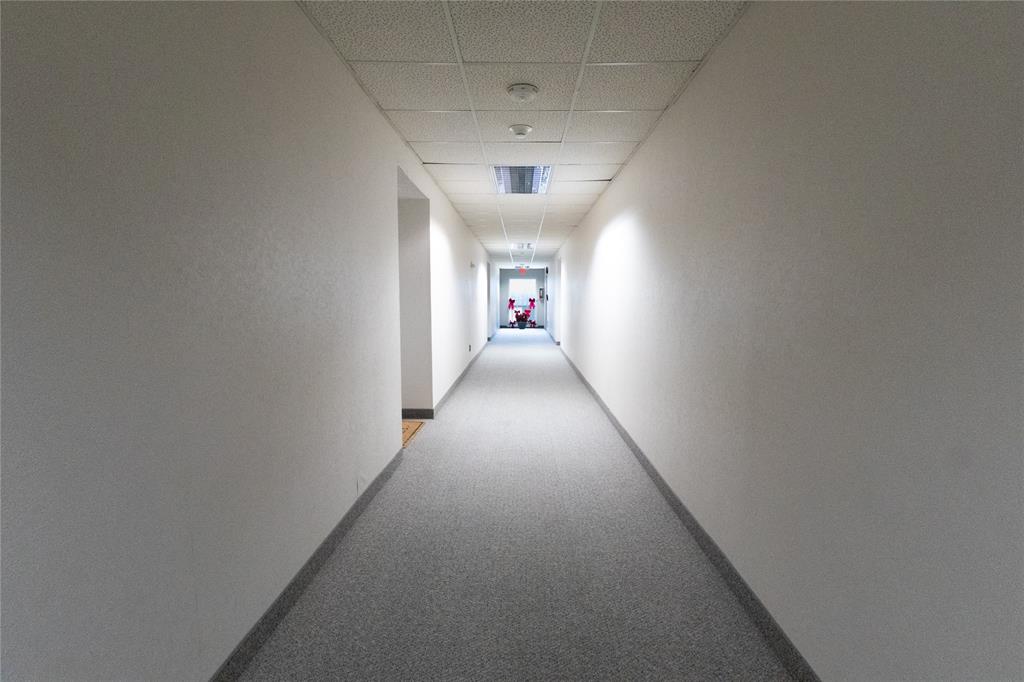 Cambridge Condo Ph 01 03 - Residential