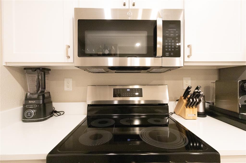 Cambridge Condo Ph 01 03 - Residential