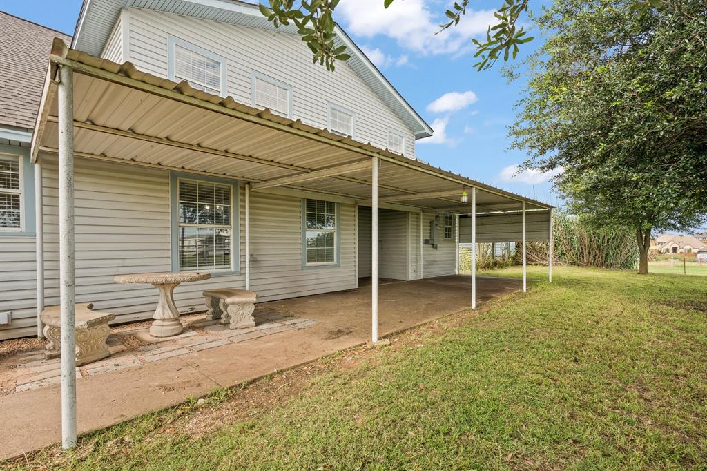 7932 County Road 913