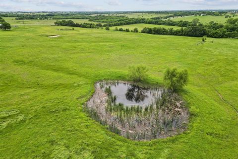 1562 Farm to Market Rd Celeste TX 75423