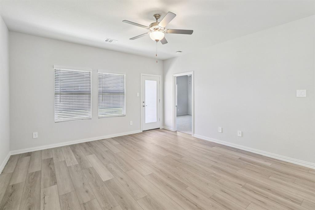 Lakehaven - Residential