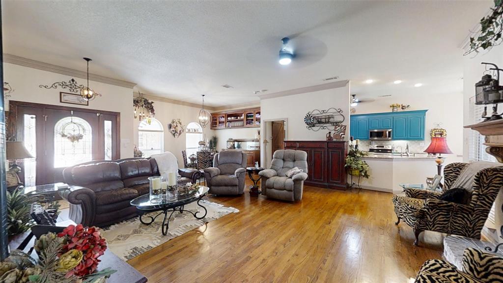 3121 Cliffview Court