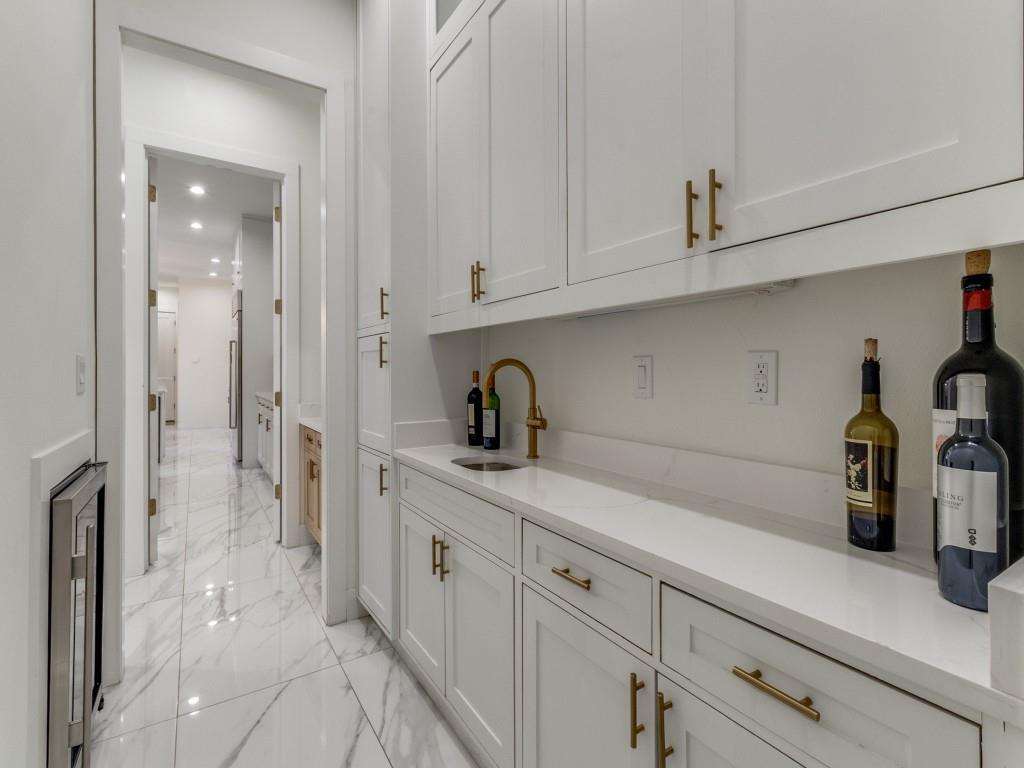 Lake Estates - Residential