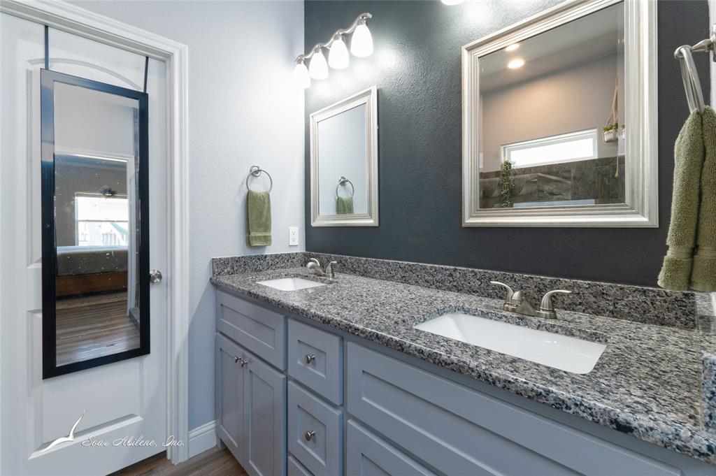 Abilene, Texas 79606, United States, 3 Bedrooms Bedrooms, ,3 BathroomsBathrooms,Residential,Active,91073