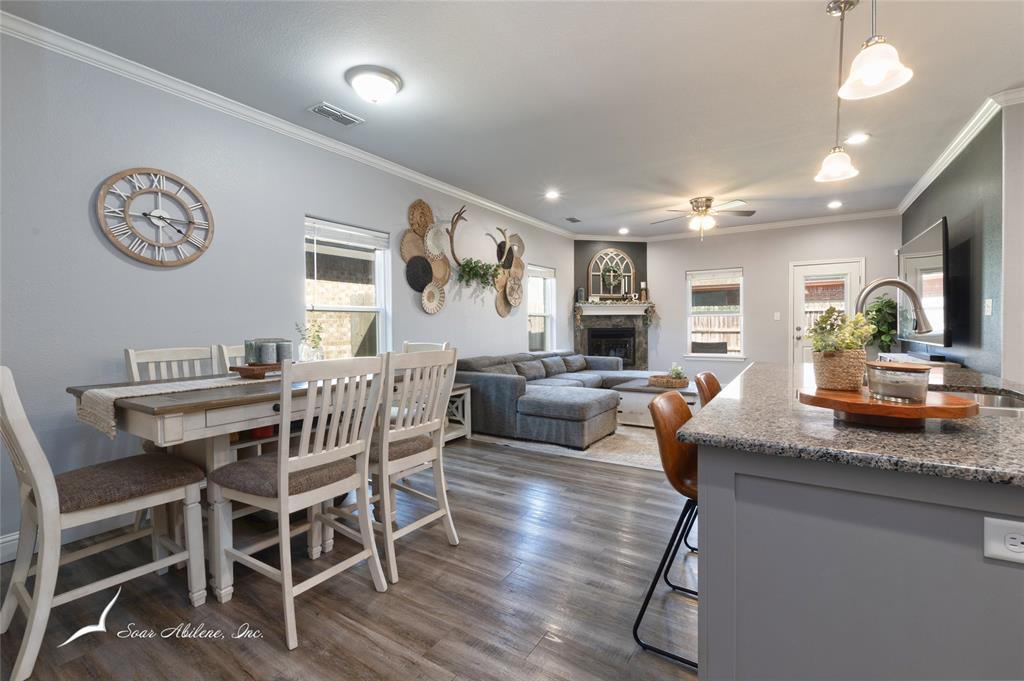 Abilene, Texas 79606, United States, 3 Bedrooms Bedrooms, ,3 BathroomsBathrooms,Residential,Active,91073