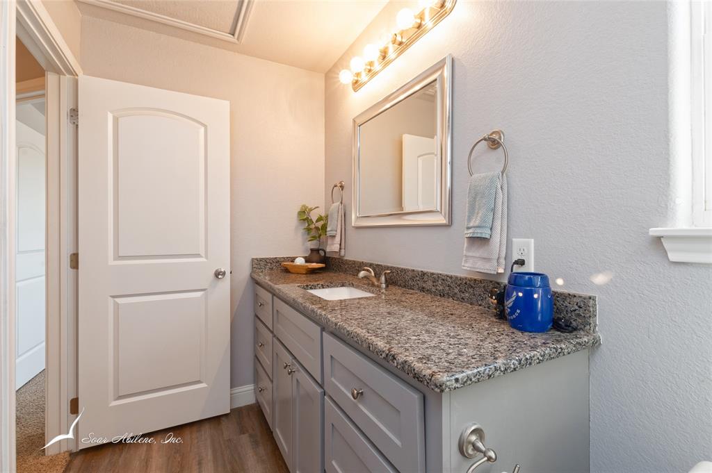 Abilene, Texas 79606, United States, 3 Bedrooms Bedrooms, ,3 BathroomsBathrooms,Residential,Active,91073