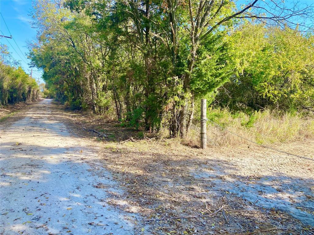 1083 COUNTY ROAD 3720