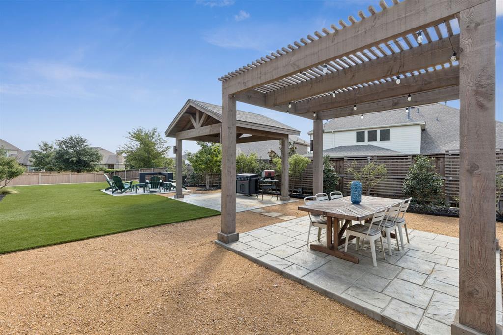1301 Grapevine Cove