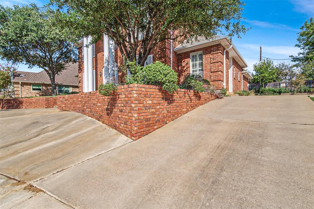 6 Grant Place