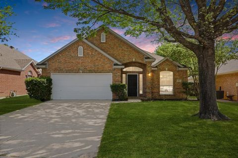 821 Pinnacle Circle Lewisville TX 75077