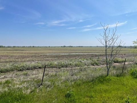 0000 FM- 1243 Milford TX 76670