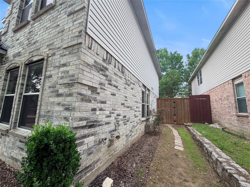 2529 Shady Grove Lane