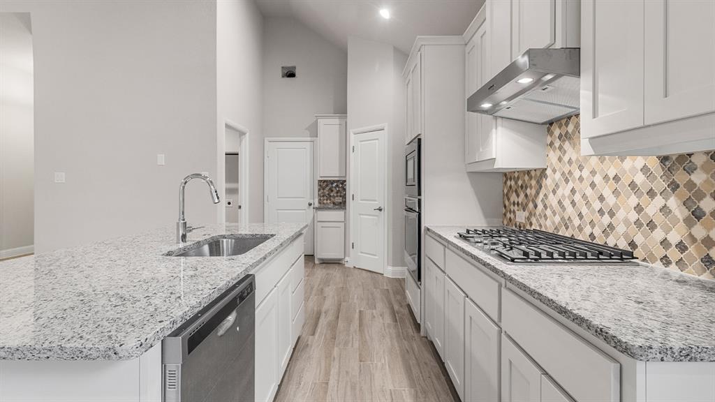 Treeline - Residential