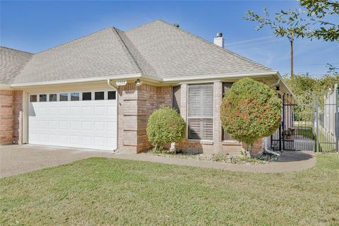 A home in Granbury