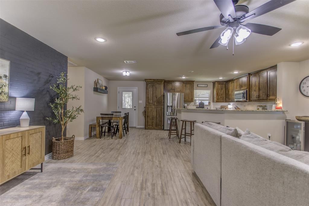 408 Pecan Tree Court