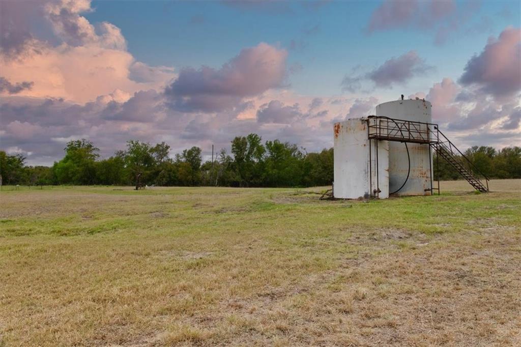 Mayhan Francis - Land