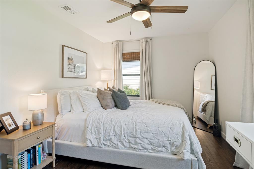 LOCHWOOD REV - Residential