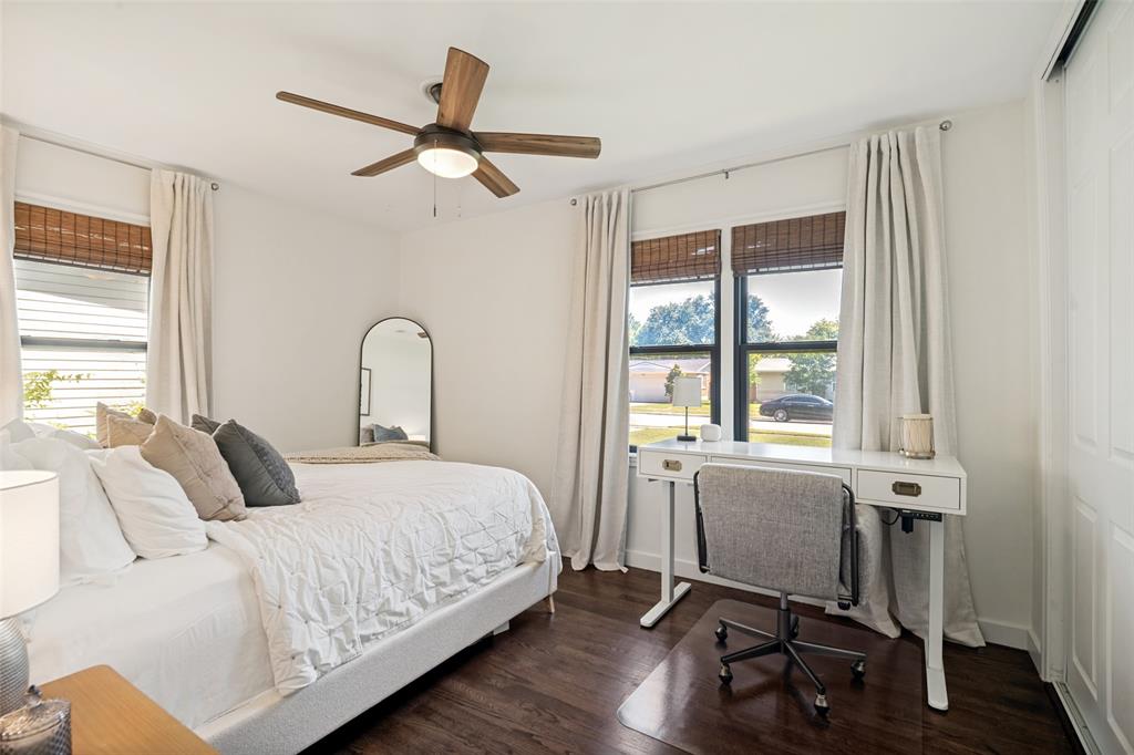 LOCHWOOD REV - Residential