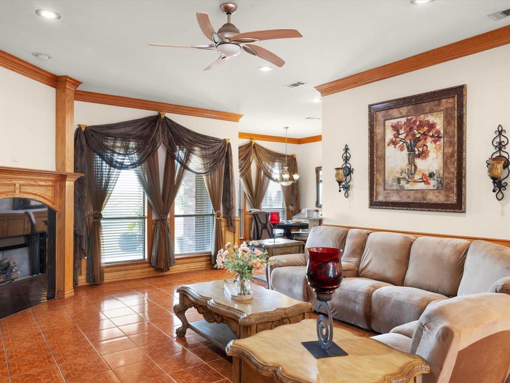 Sp Railroad - Residential