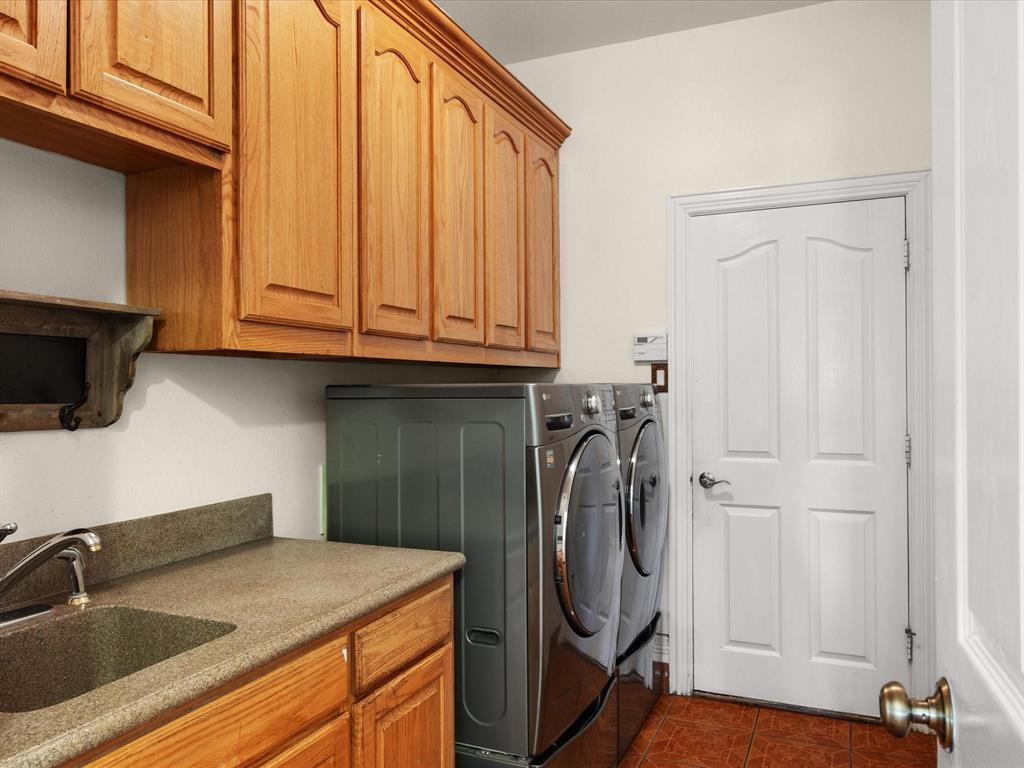 Sp Railroad - Residential