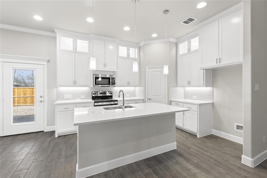 Bradley Estates - Residential Lease