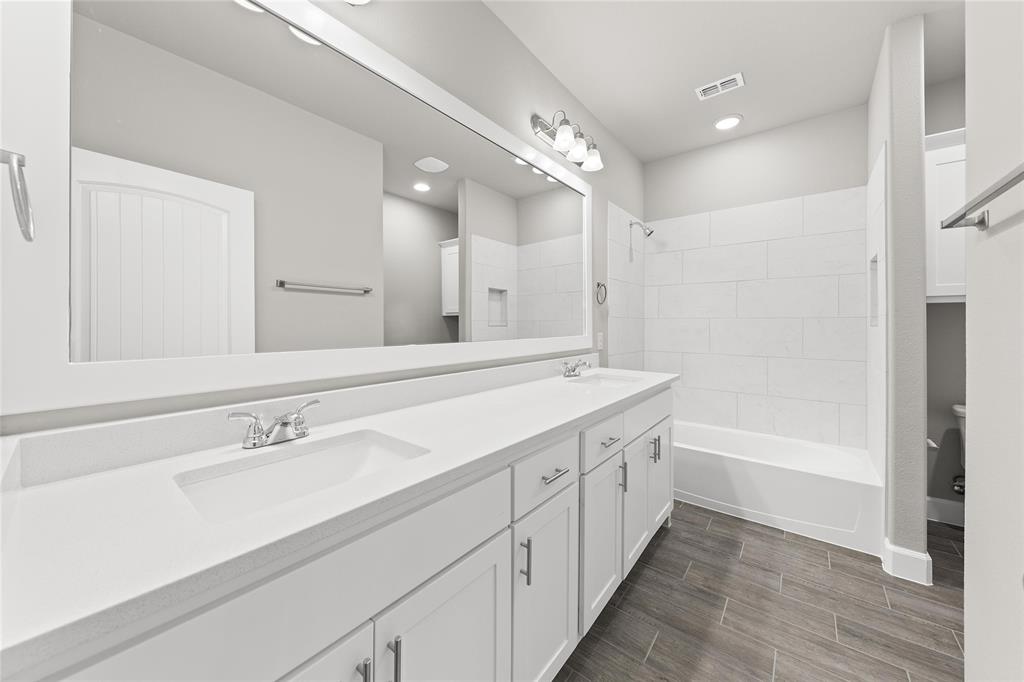 Bradley Estates - Residential Lease